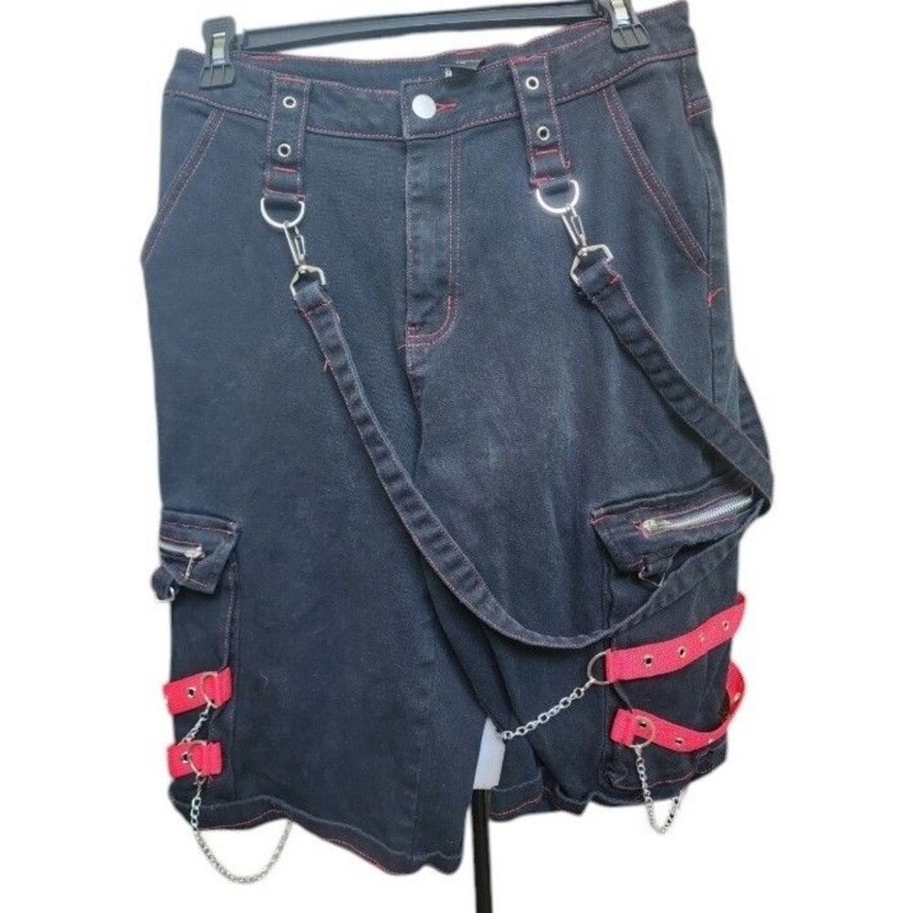 Hot Topic Grommet Chain Suspender Cargo Shorts Black & Red Size Large Goth Punk